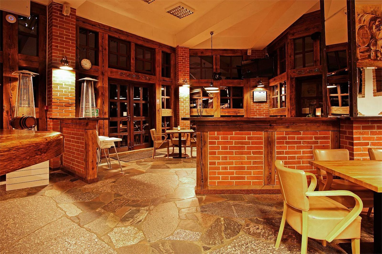 Hotel Szymbark Шимбарк Экстерьер фото